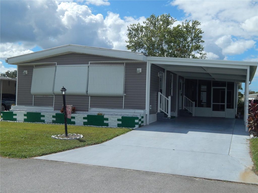 Photo of 6710 36th Avenue E #34, Palmetto, FL 34221 (MLS # A4667372)