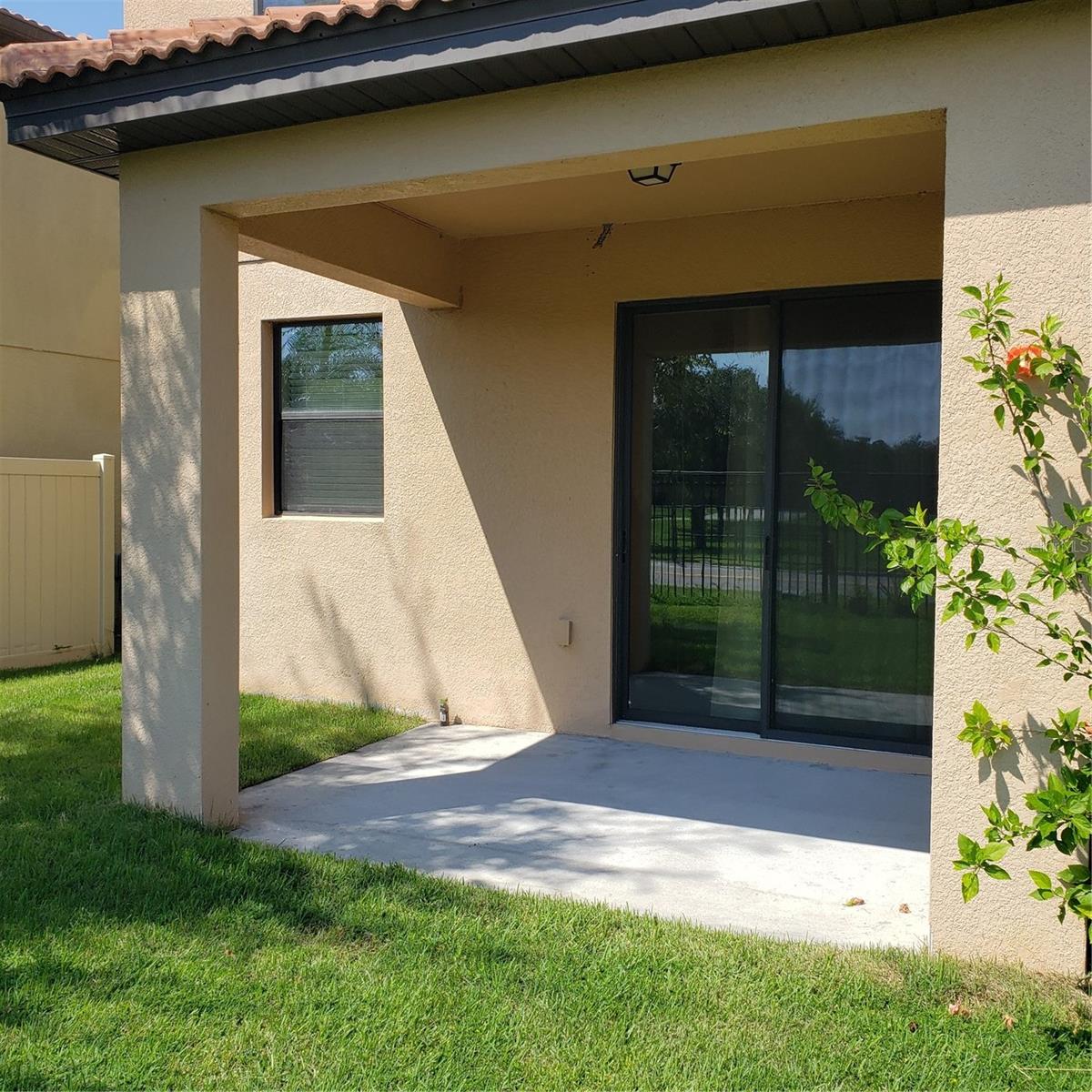 VILLAGES/WESMERE - Residential Lease