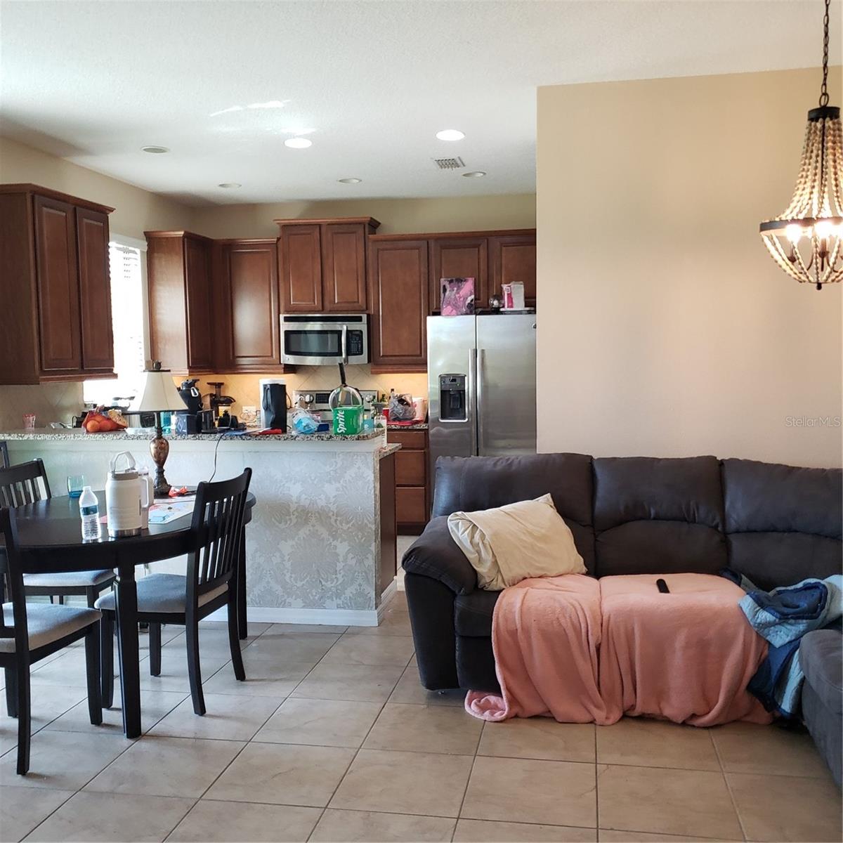 VILLAGES/WESMERE - Residential Lease