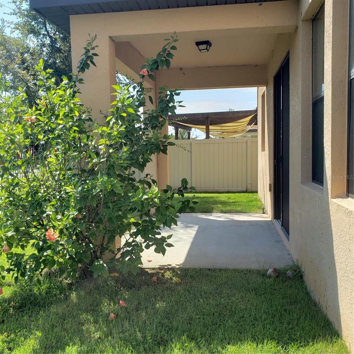 VILLAGES/WESMERE - Residential Lease