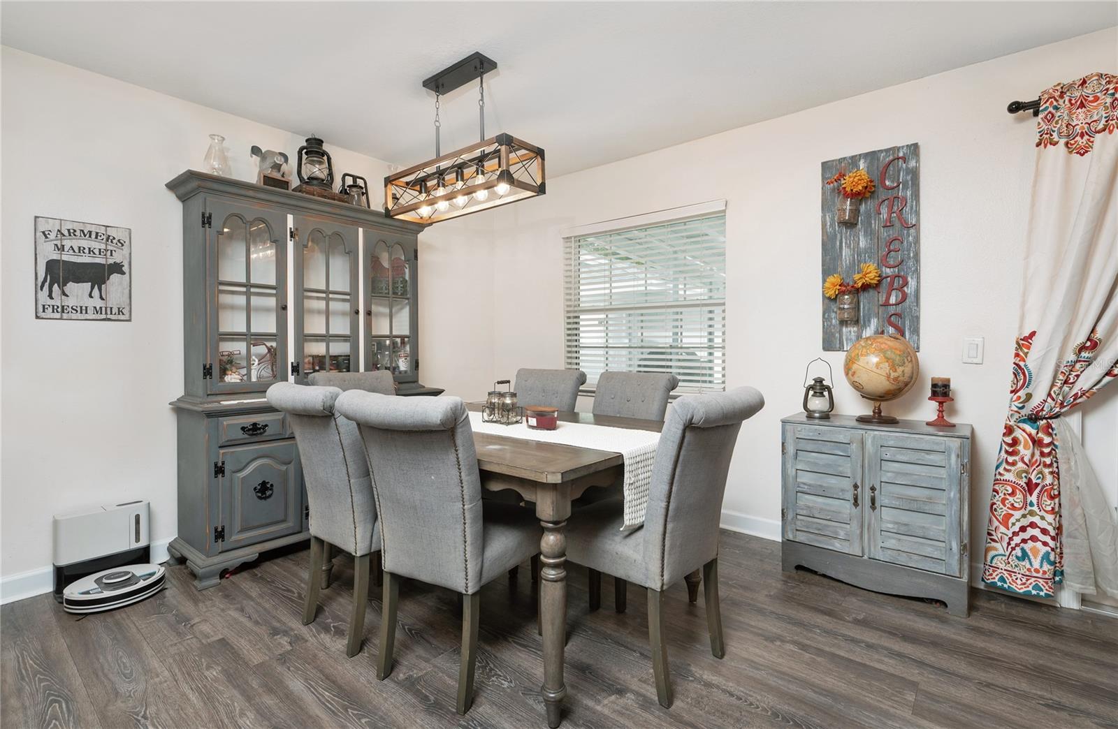 MOCKINGBIRD HILL - Residential