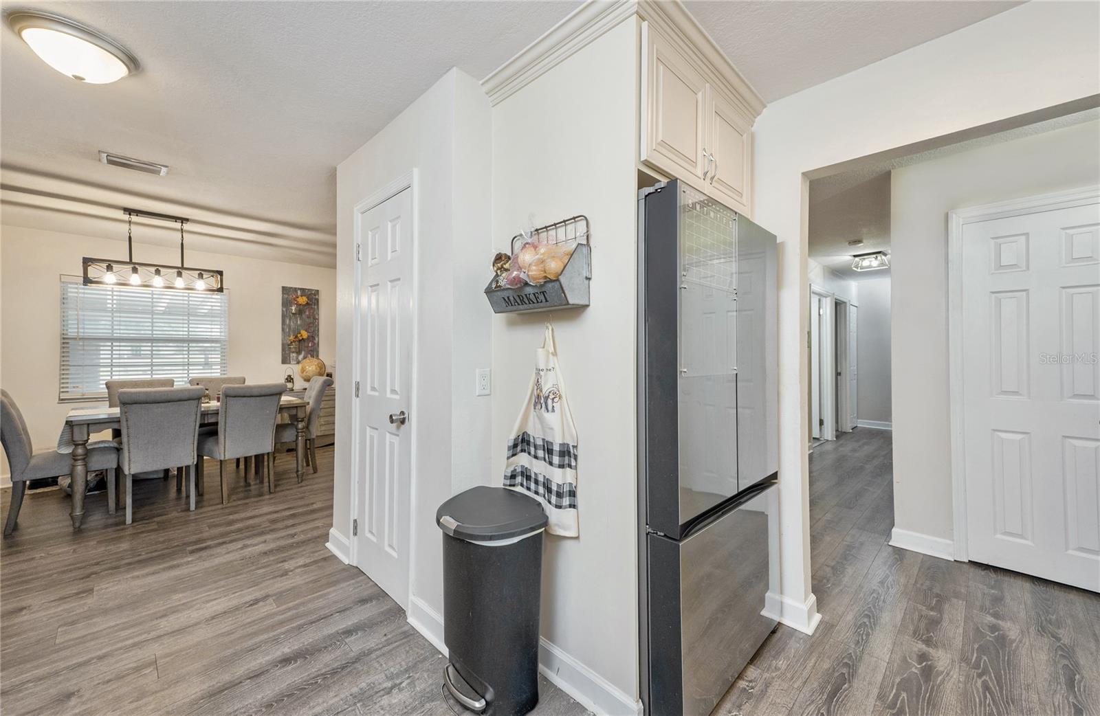 MOCKINGBIRD HILL - Residential