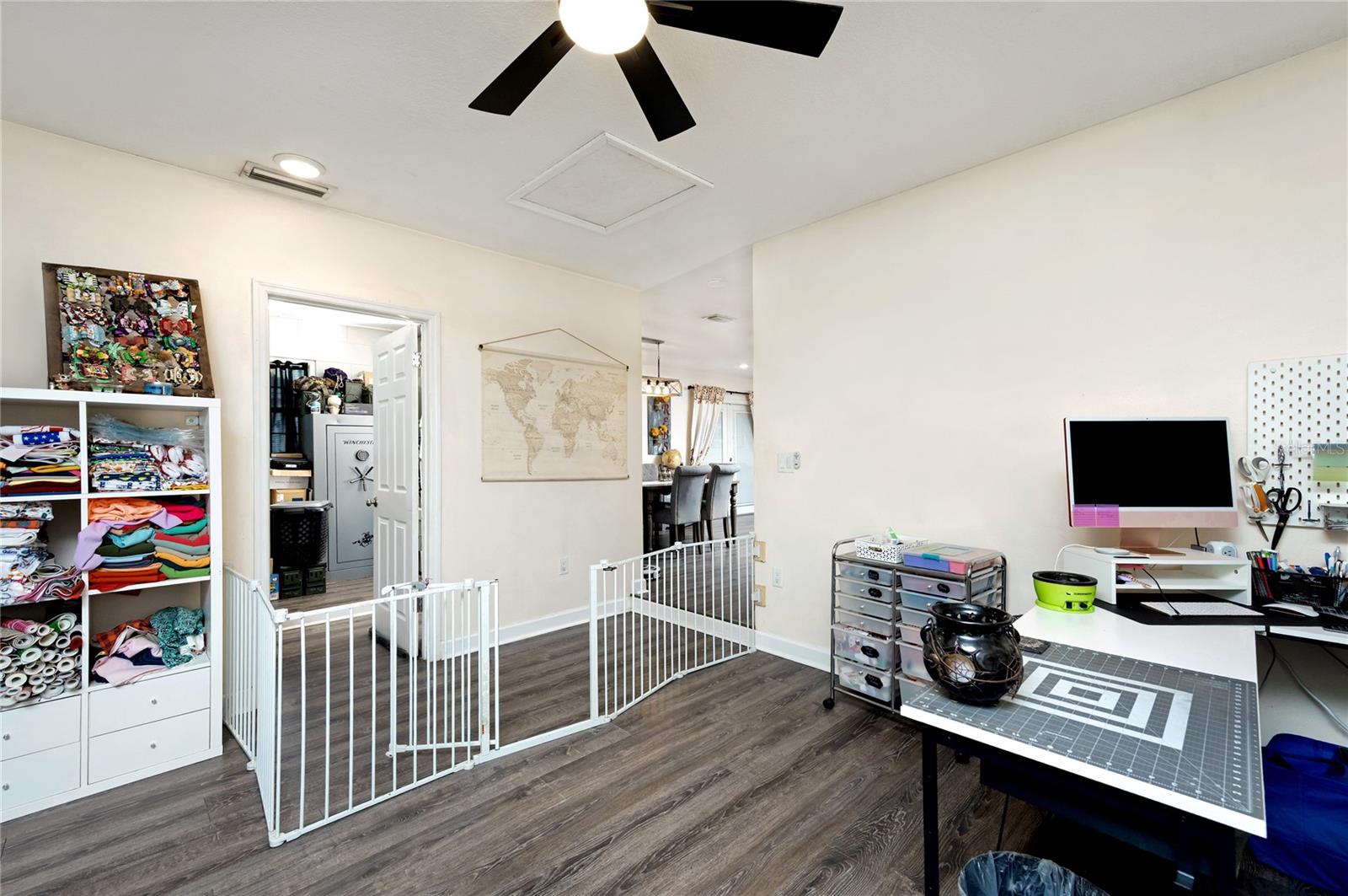 MOCKINGBIRD HILL - Residential