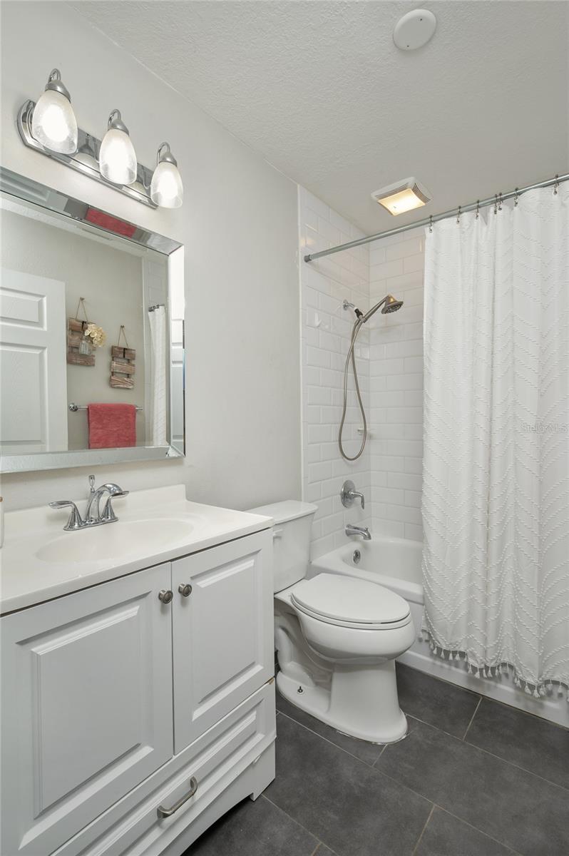 MOCKINGBIRD HILL - Residential