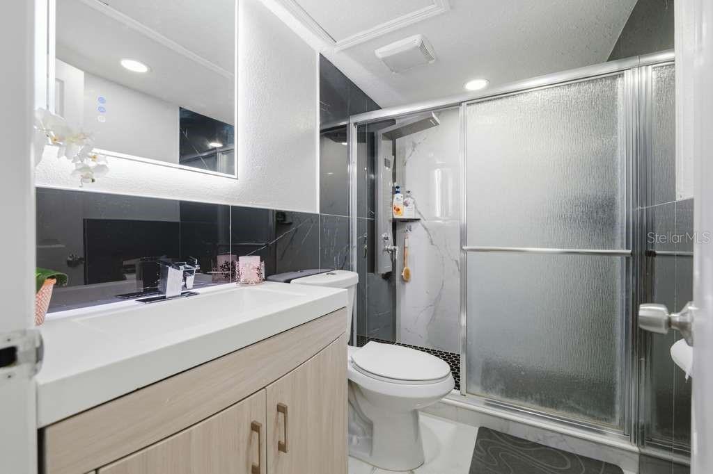 ADAMO ACRES SUB UN 1 - Residential