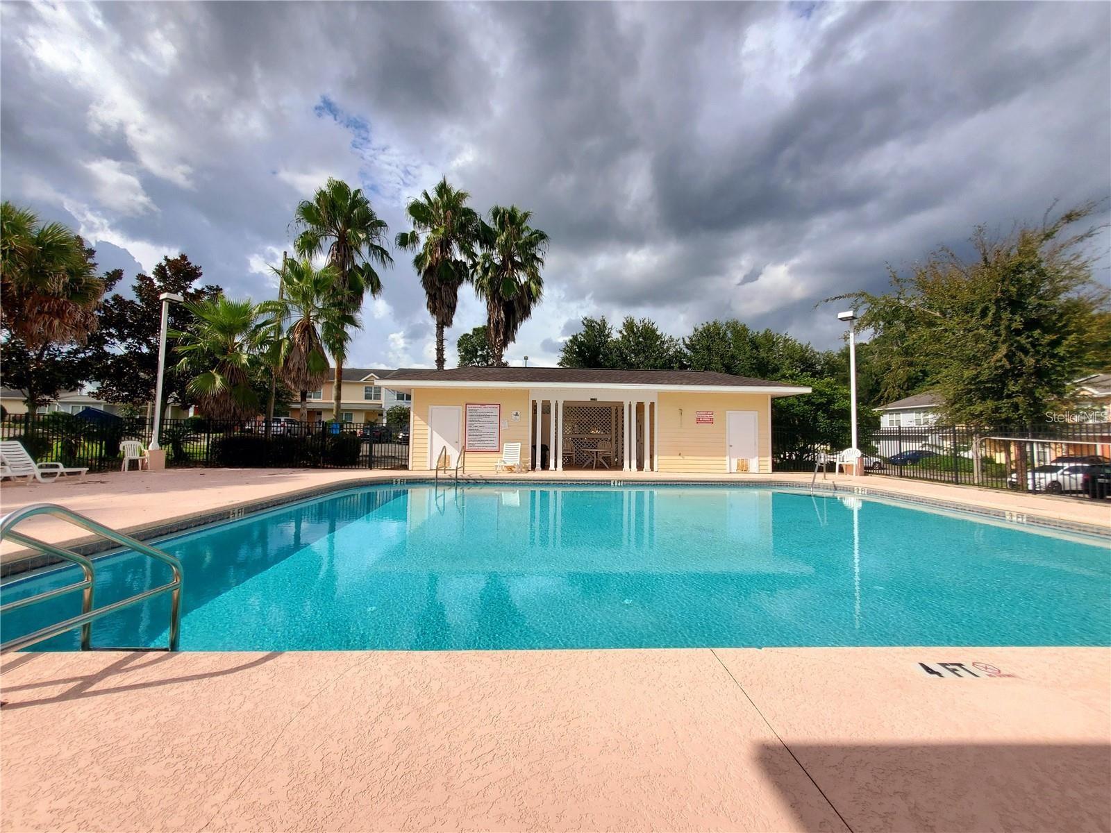 EAGLE TRACE TWNHMS A&B - Residential