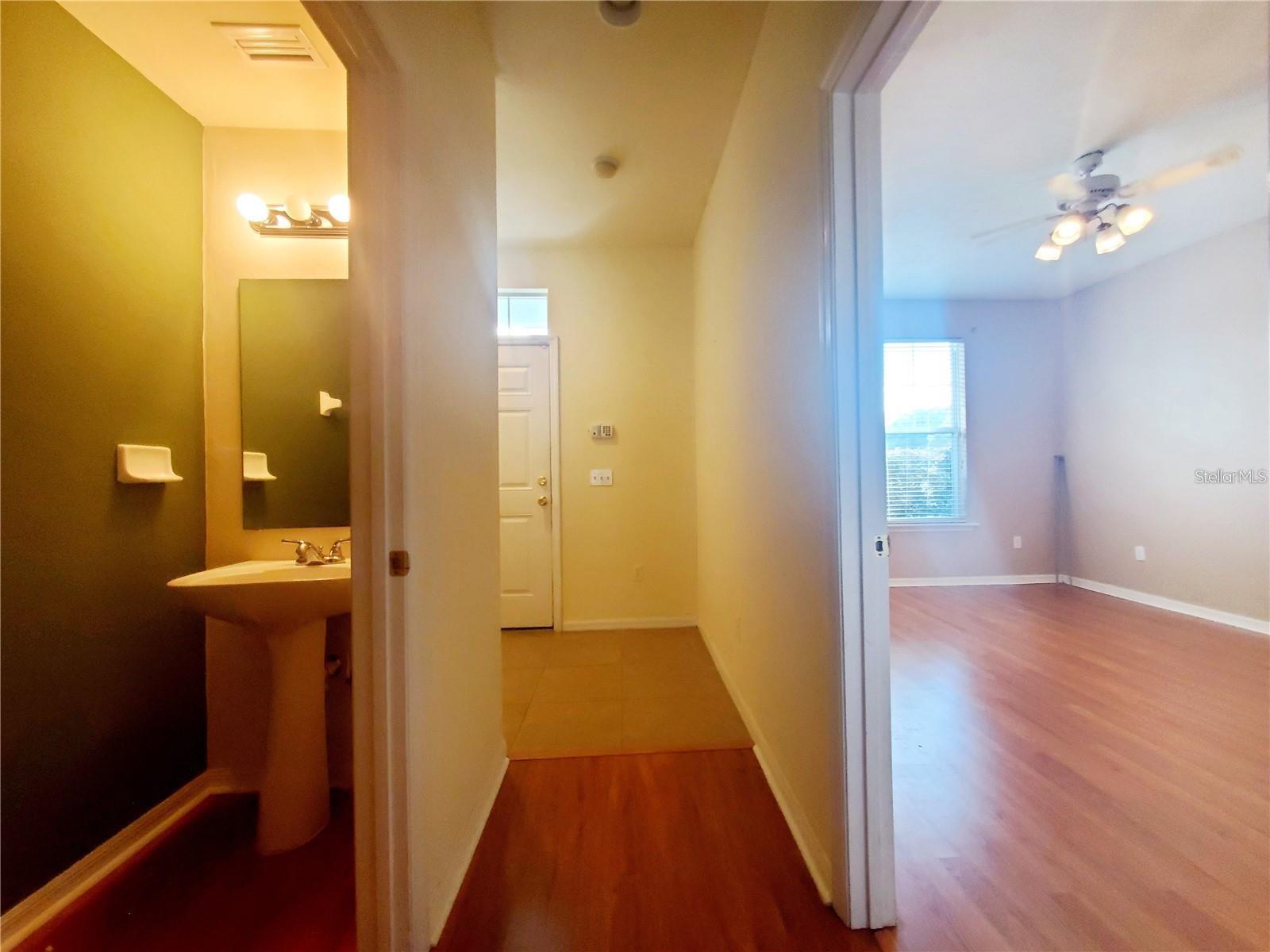 EAGLE TRACE TWNHMS A&B - Residential