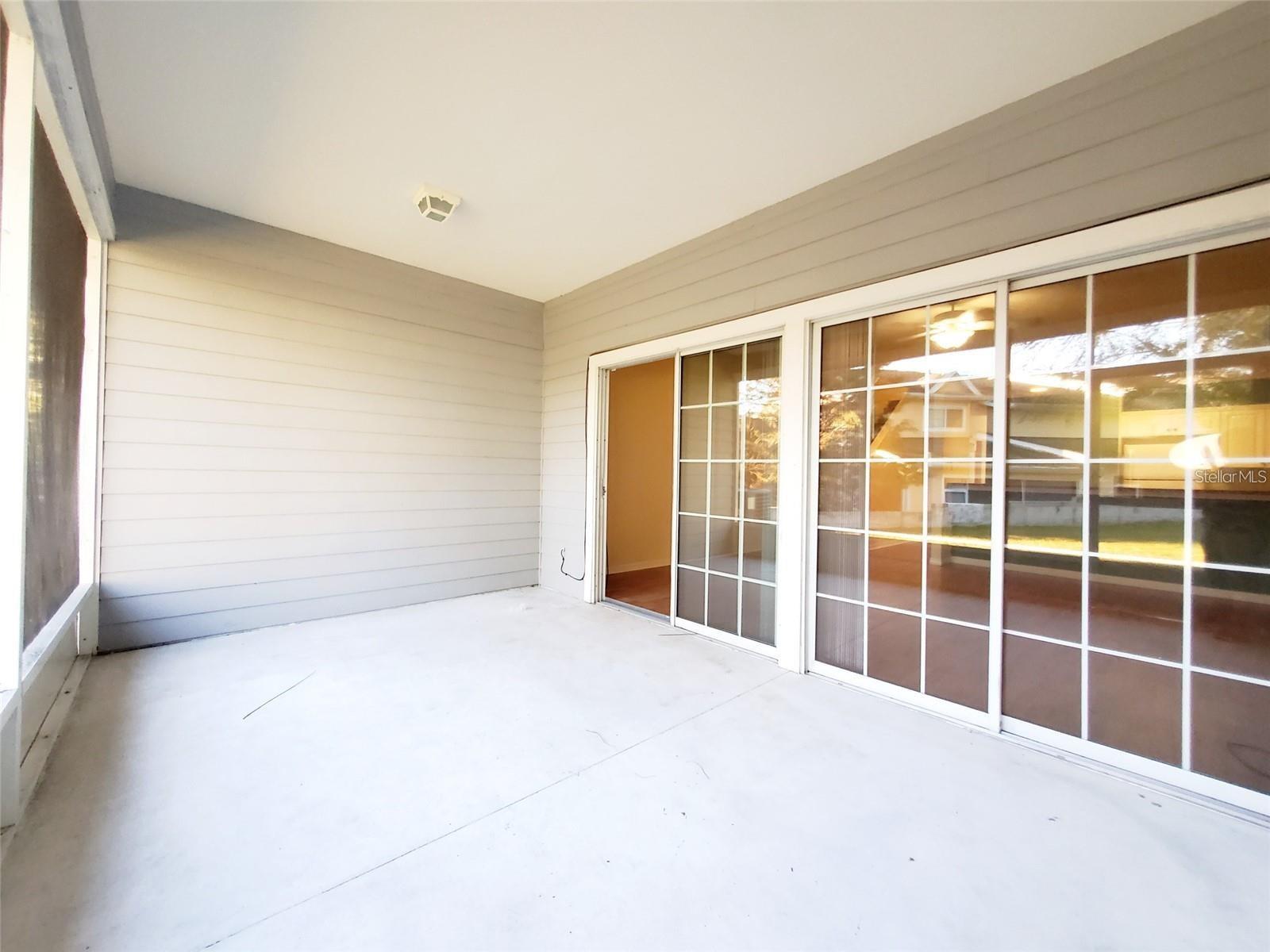 EAGLE TRACE TWNHMS A&B - Residential