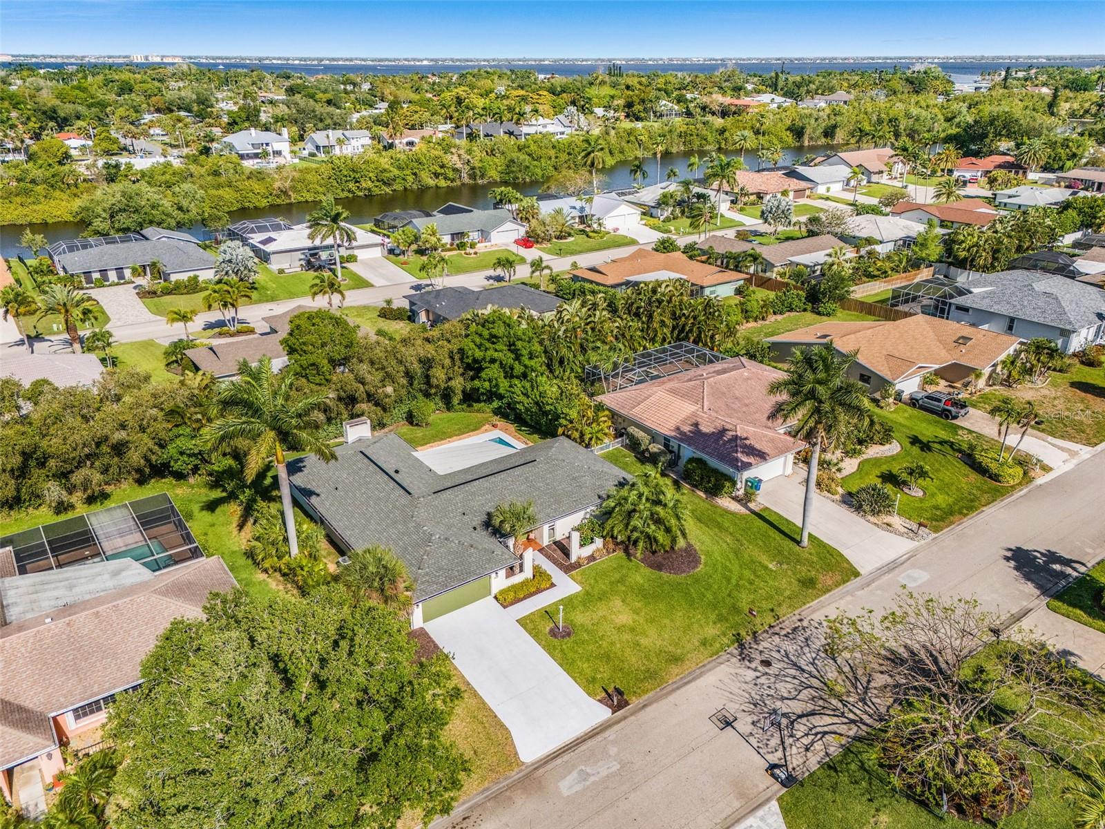 WHISKEY CK CLUB ESTATE - Residential