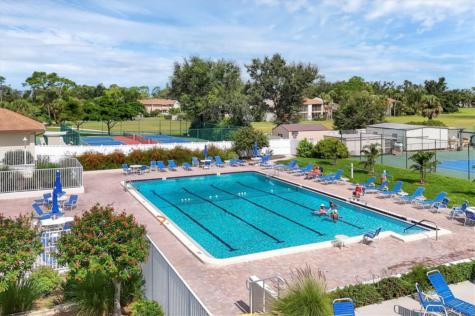 BIRD BAY VILLAGE - Residential