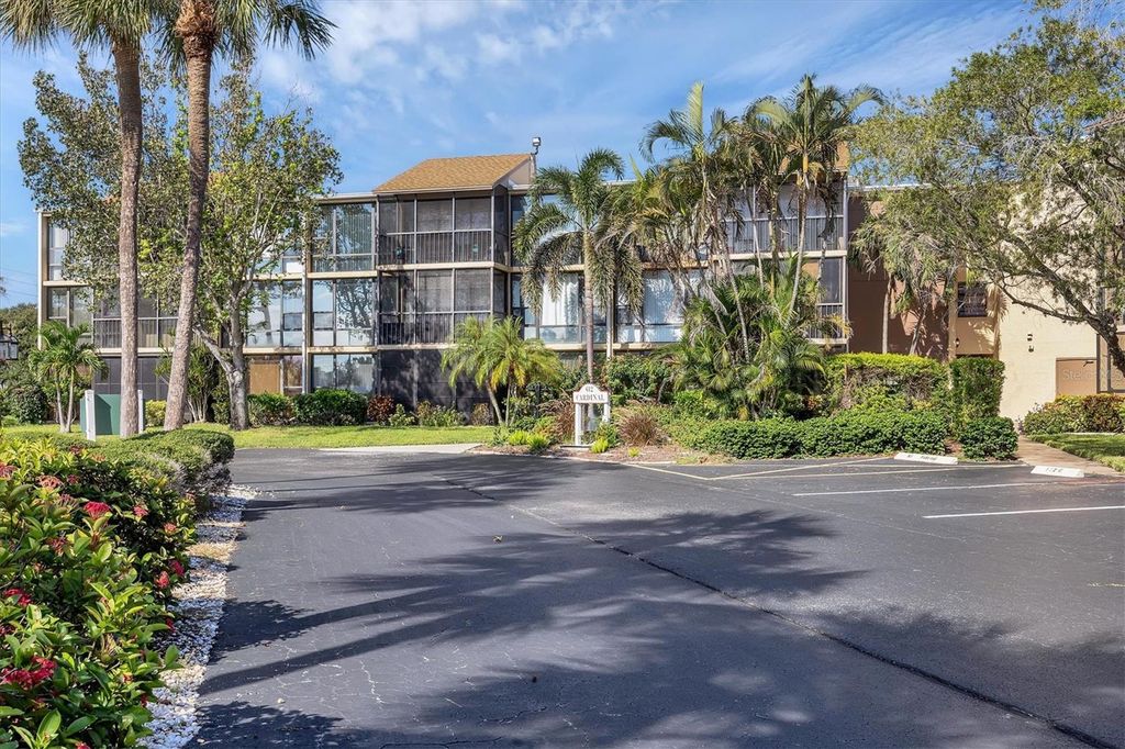 Photo of 612 Bird Bay Drive S #118, Venice, FL 34285 (MLS # N6140519)