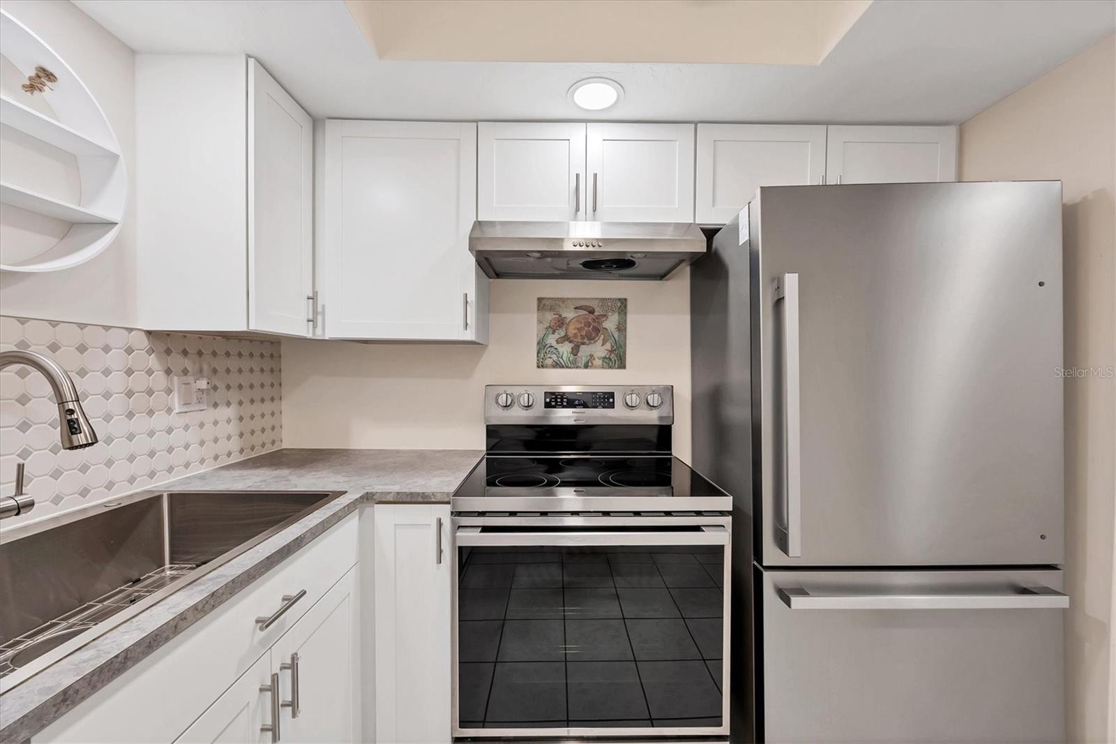 BIRD BAY VILLAGE - Residential