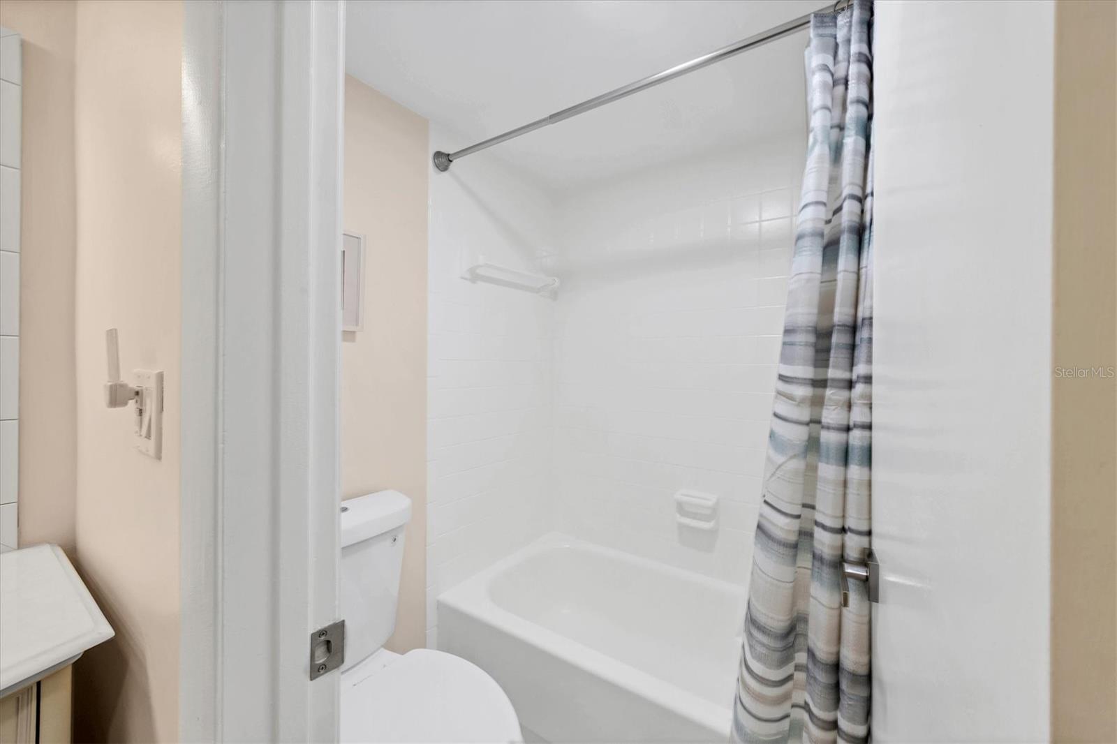 BIRD BAY VILLAGE - Residential