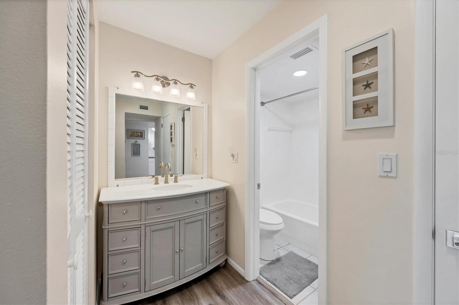 BIRD BAY VILLAGE - Residential