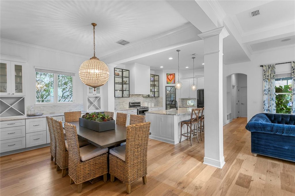 Photo of 6012 Village Center Drive, Lithia, FL 33547 (MLS # TB8446341)