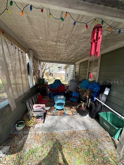 LAKE HELEN - Residential