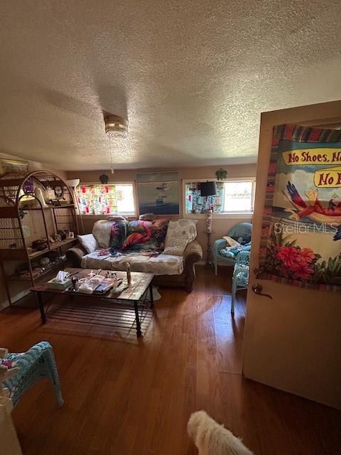 LAKE HELEN - Residential