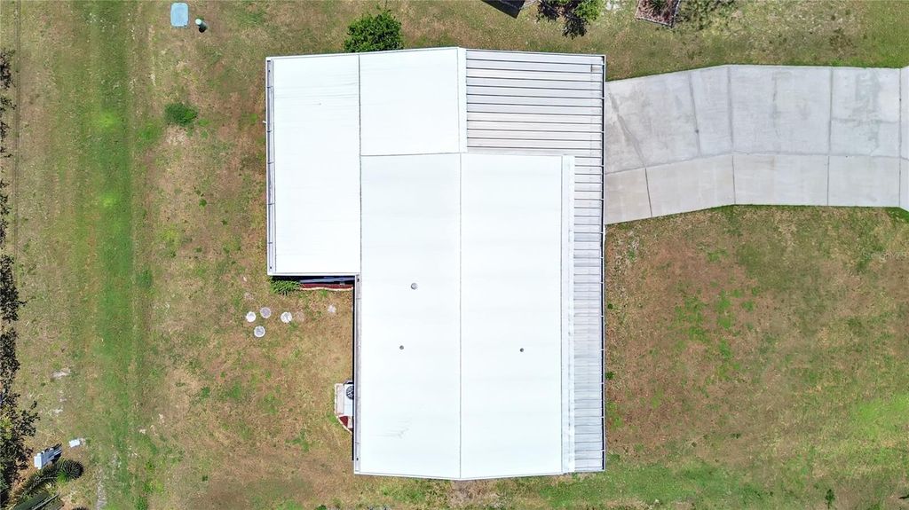 Photo of 4859 Foxwood Blvd, Lakeland, FL 33810 (MLS # P4934851)