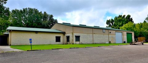 Tiny photo for 21930 NE Highway 27, Williston, FL 32696 (MLS # OM694605)