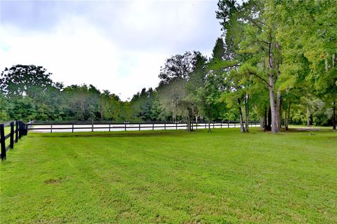 Tiny photo for 21930 NE Highway 27, Williston, FL 32696 (MLS # OM694605)