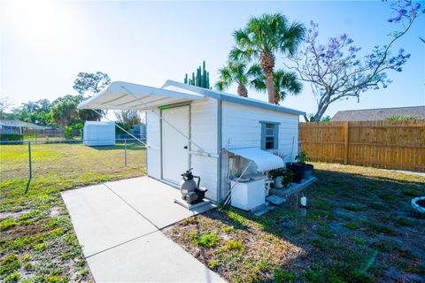 A home in NORTH PORT