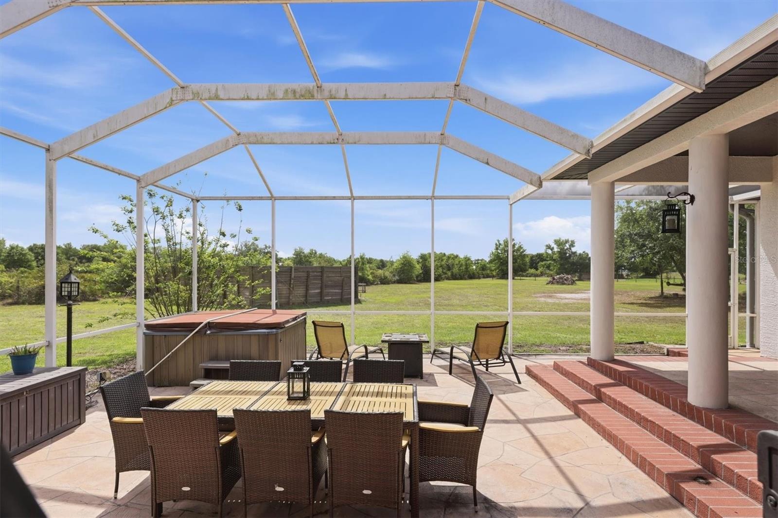 POMELLO PARK - Residential