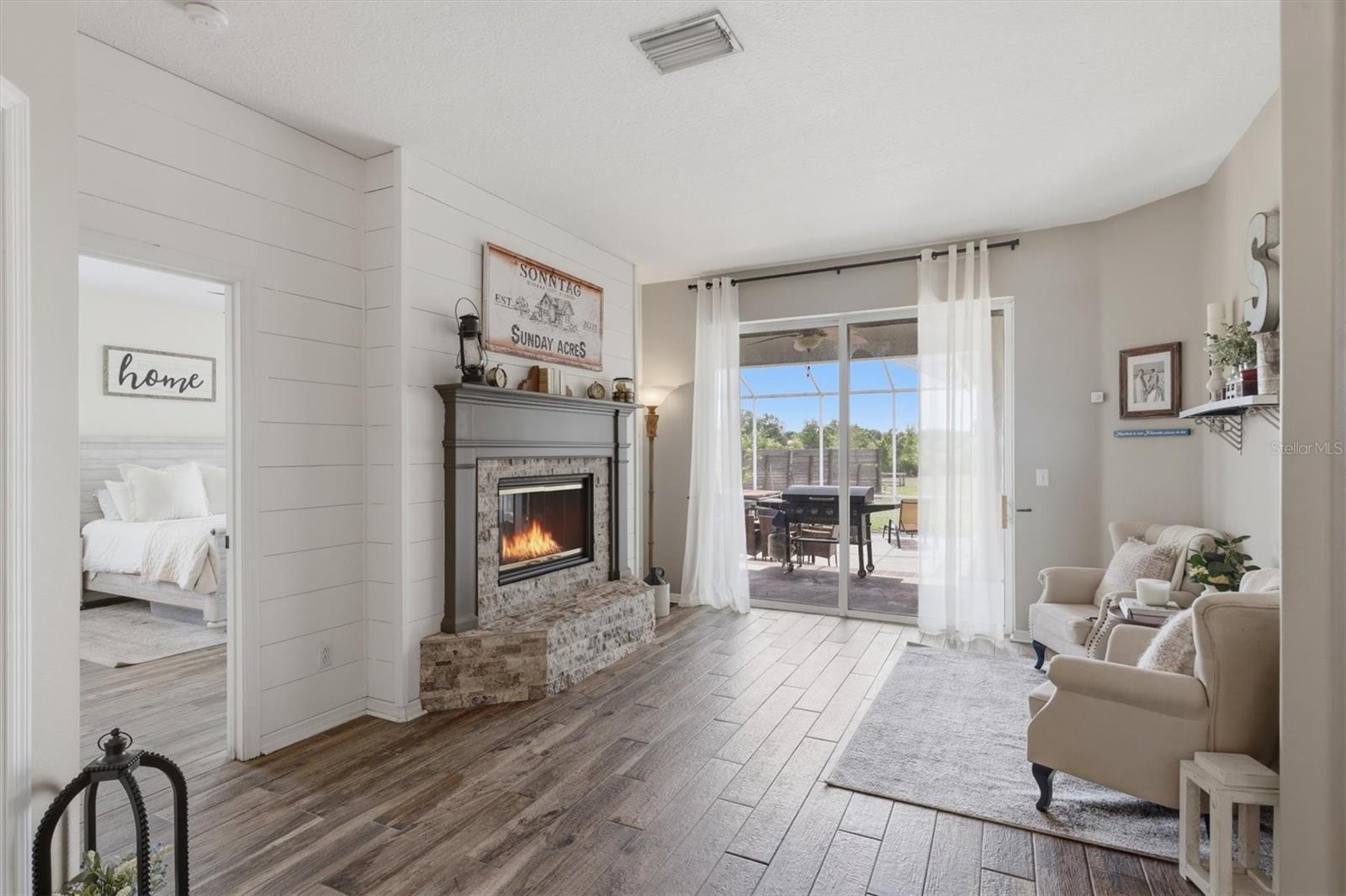 POMELLO PARK - Residential