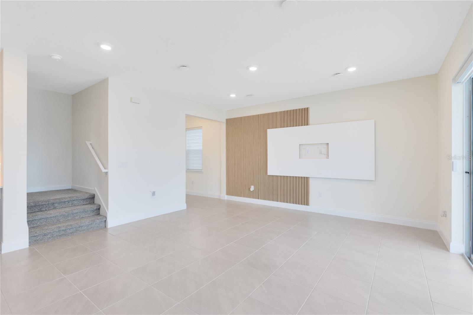 PENNYROYAL - Residential