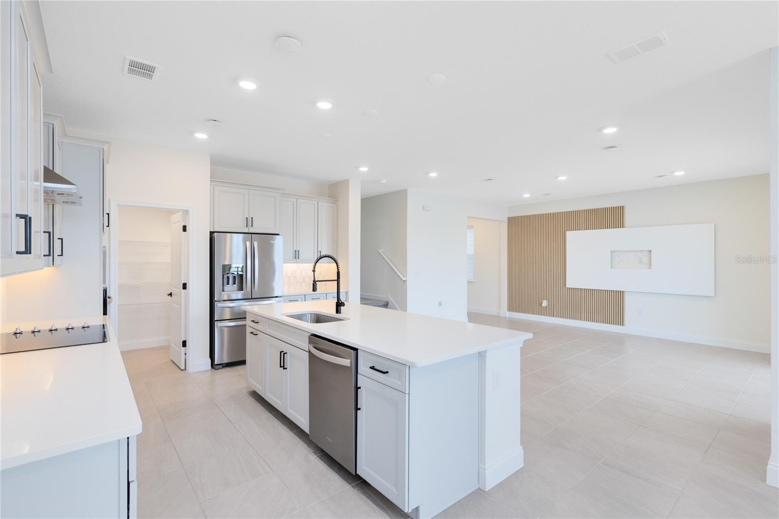 PENNYROYAL - Residential