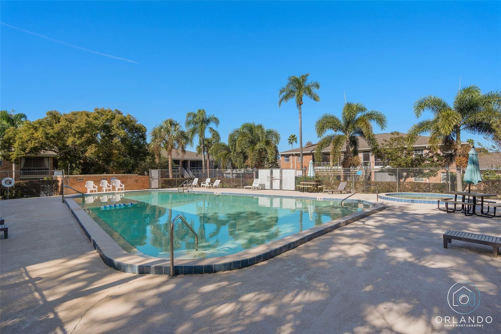 PLANTATION APTS ORLANDO - Residential