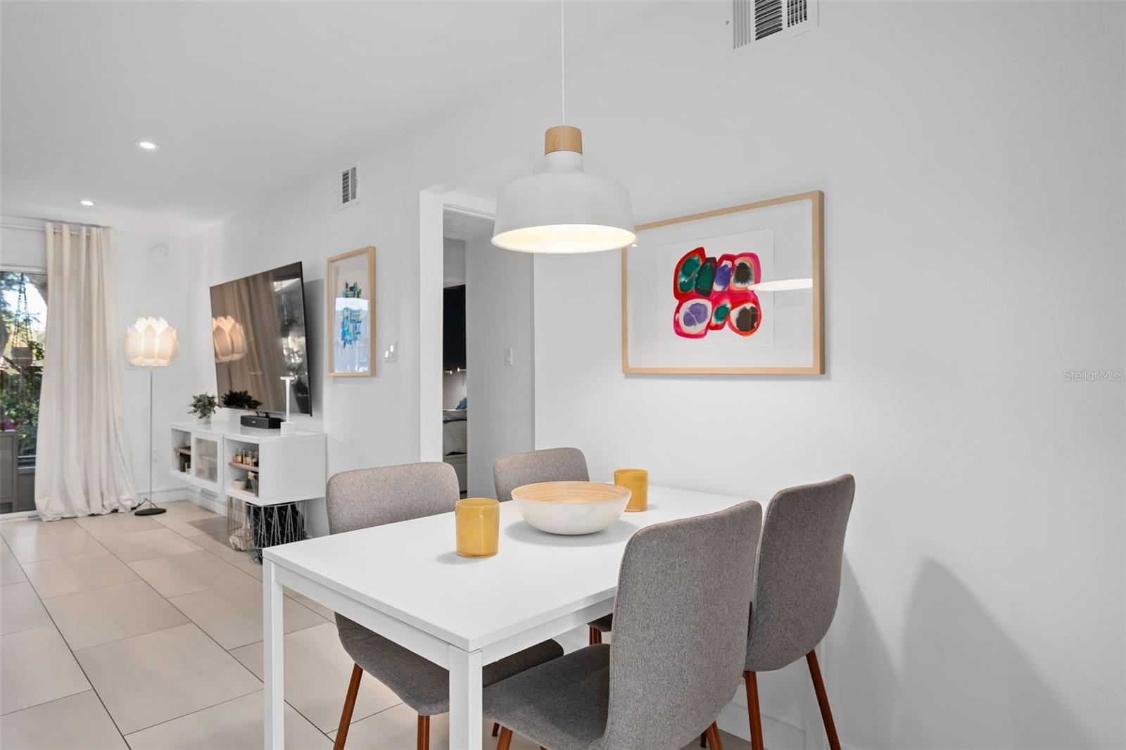 PLANTATION APTS ORLANDO - Residential