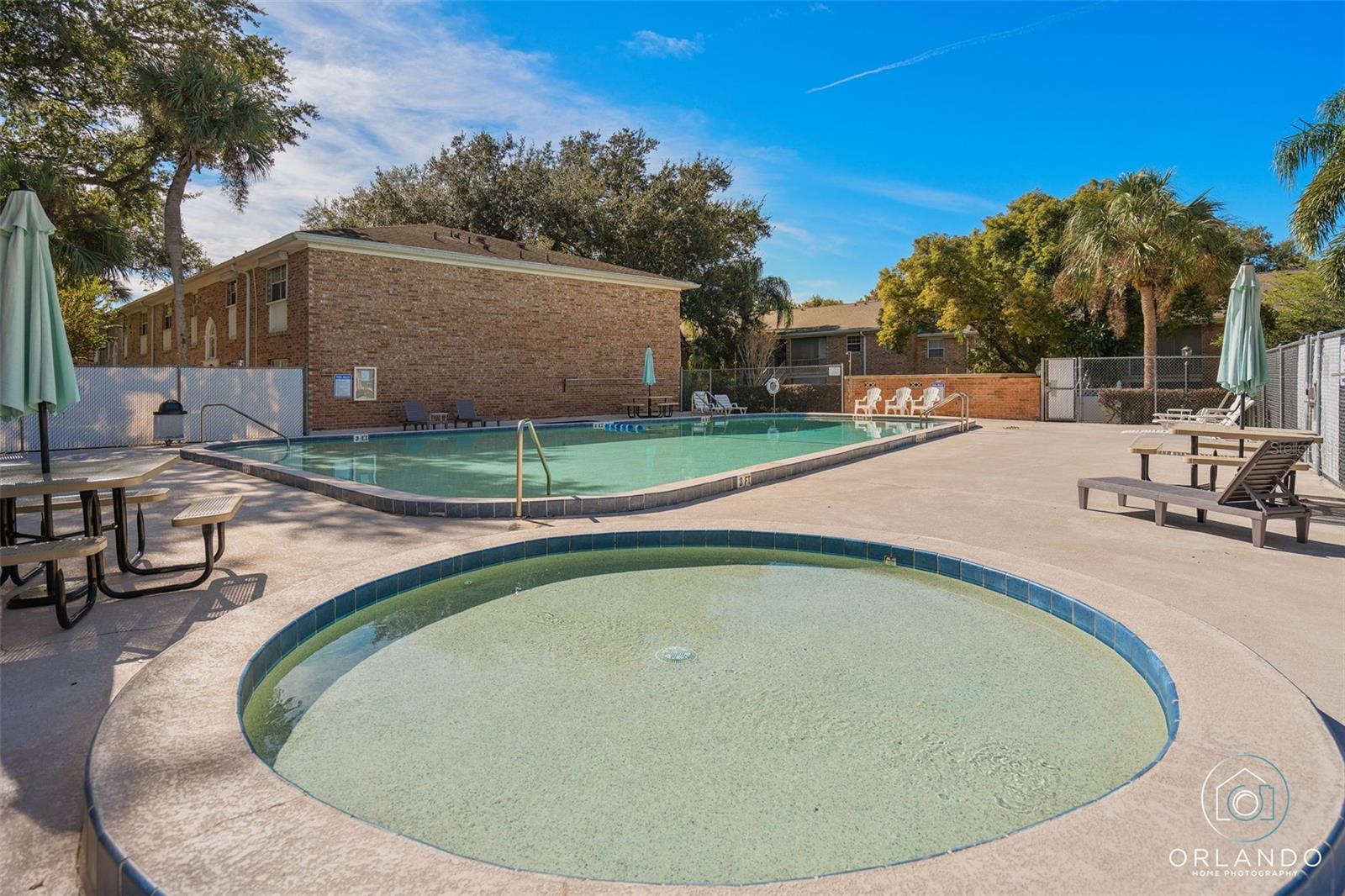 PLANTATION APTS ORLANDO - Residential