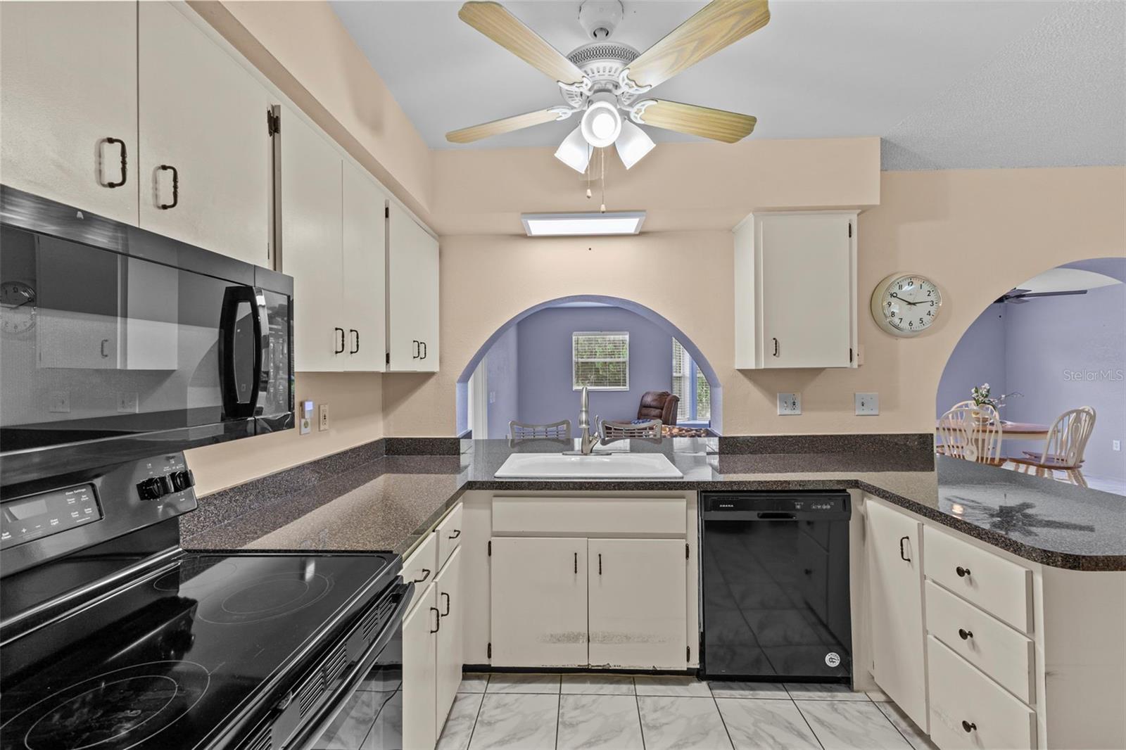 BEACON RIDGE WOODBINE VILLAGE - Residential