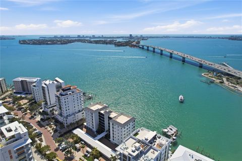 226 GOLDEN GATE POINT 34 SARASOTA FL 34236
