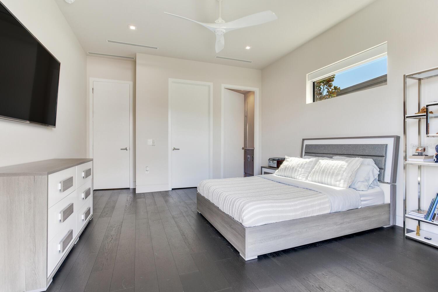 BEACH PARK - Residential