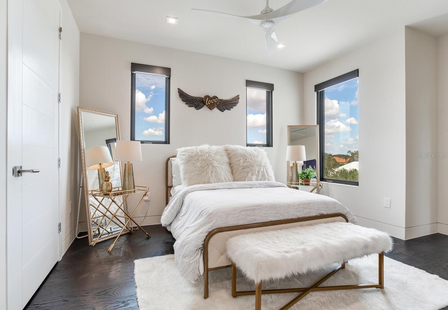 BEACH PARK - Residential