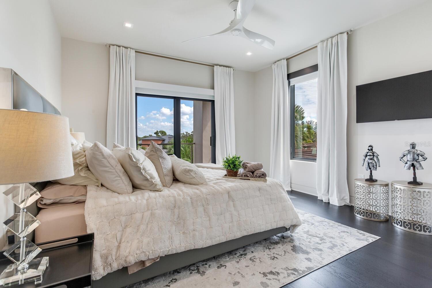 BEACH PARK - Residential