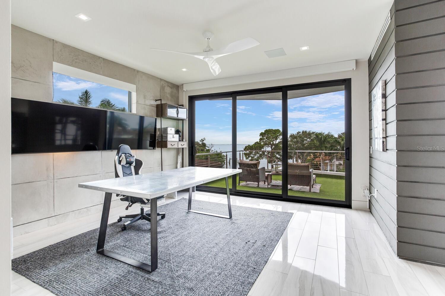 BEACH PARK - Residential