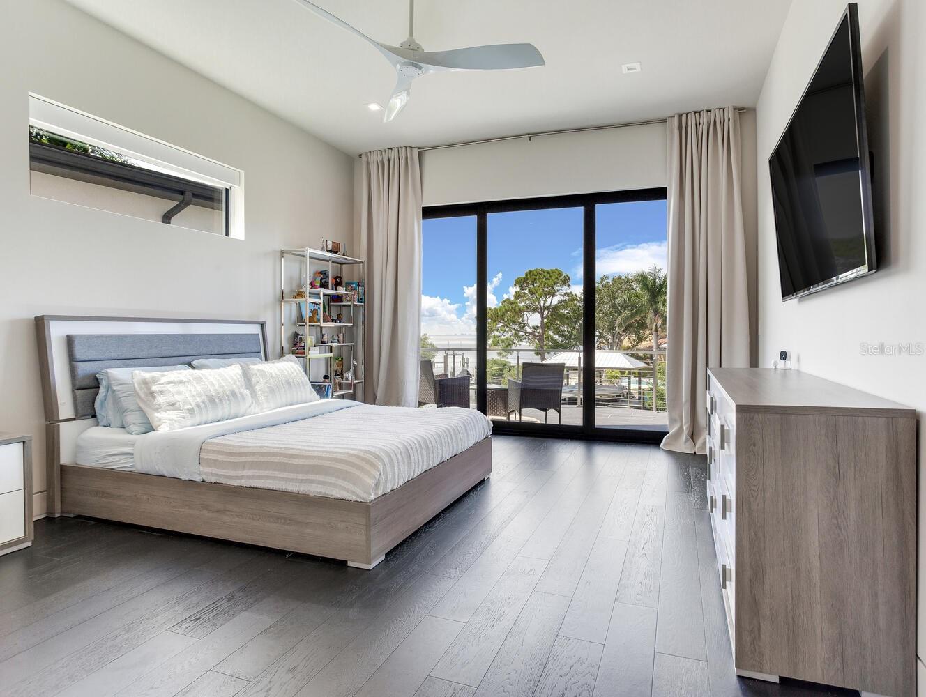 BEACH PARK - Residential