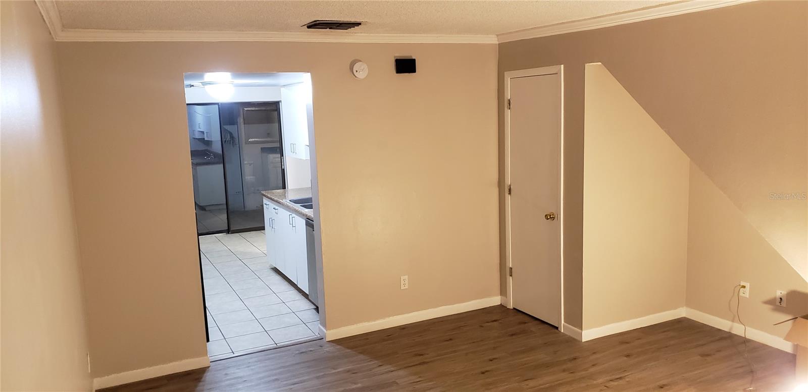 WILLOW BROOKE CONDO - Residential Lease