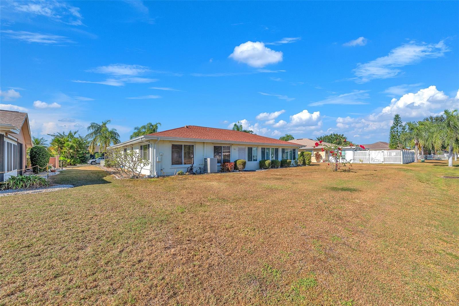 SUN CITY CENTER UNIT 32 - Residential