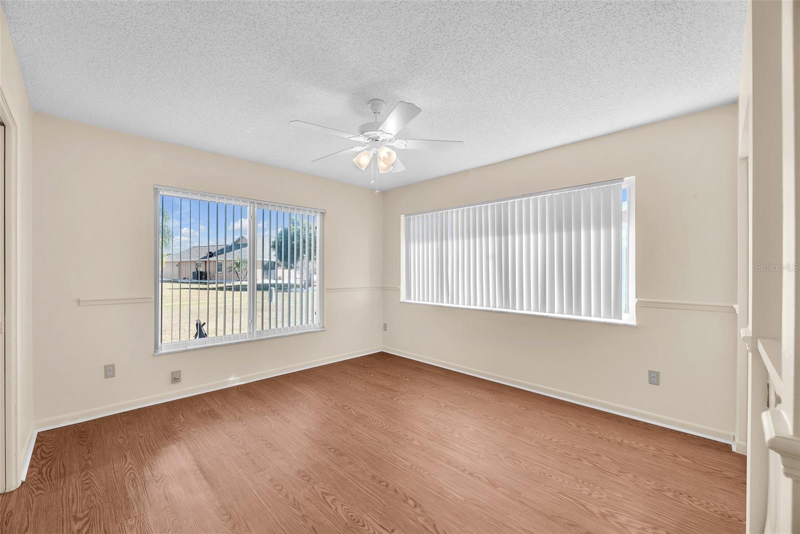 SUN CITY CENTER UNIT 32 - Residential