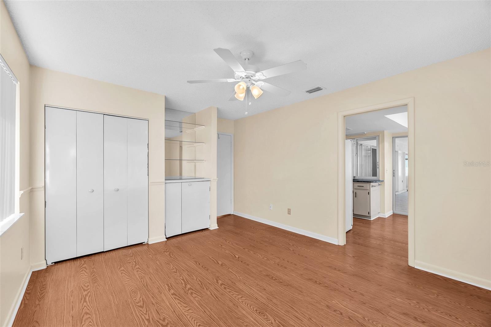 SUN CITY CENTER UNIT 32 - Residential