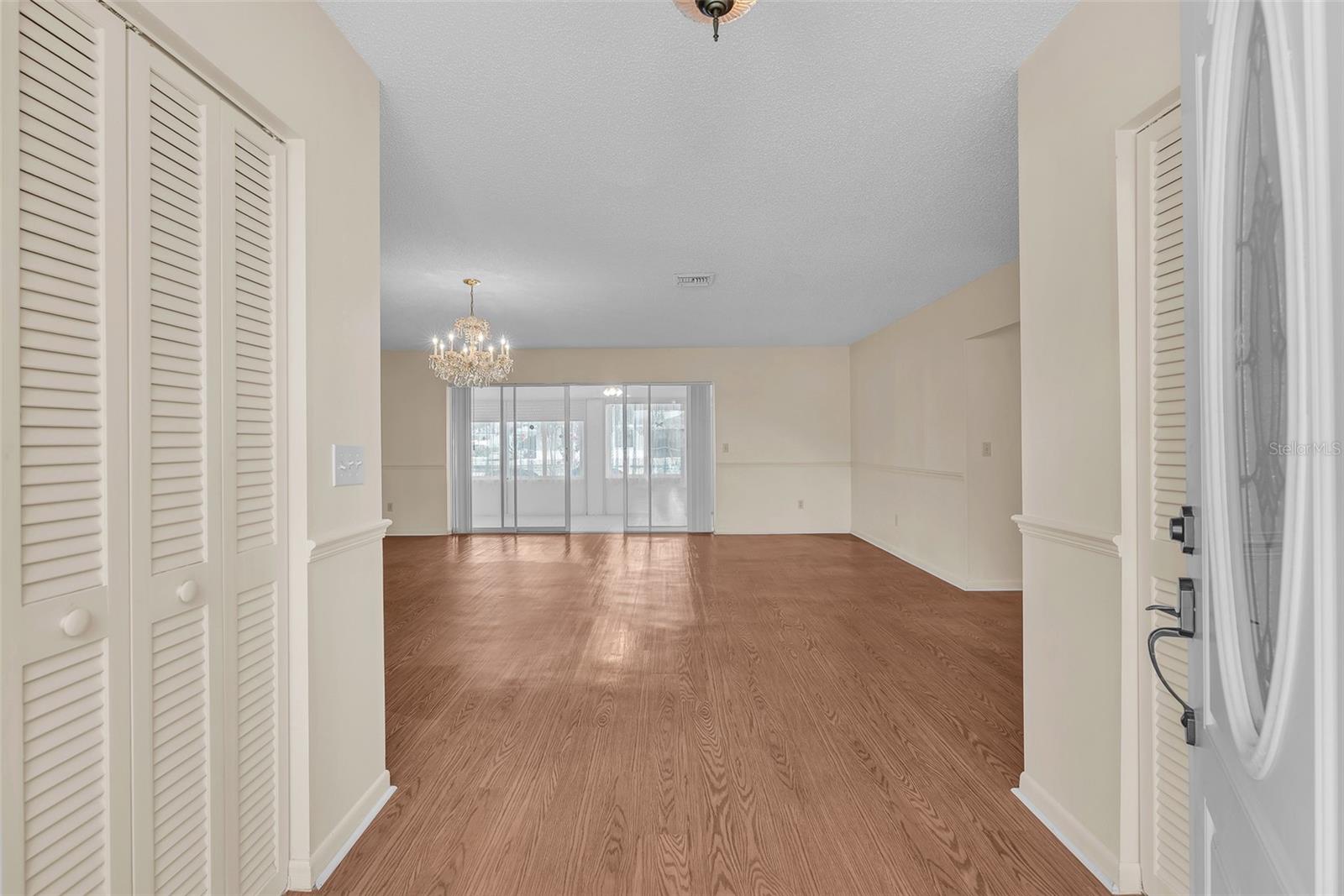 SUN CITY CENTER UNIT 32 - Residential