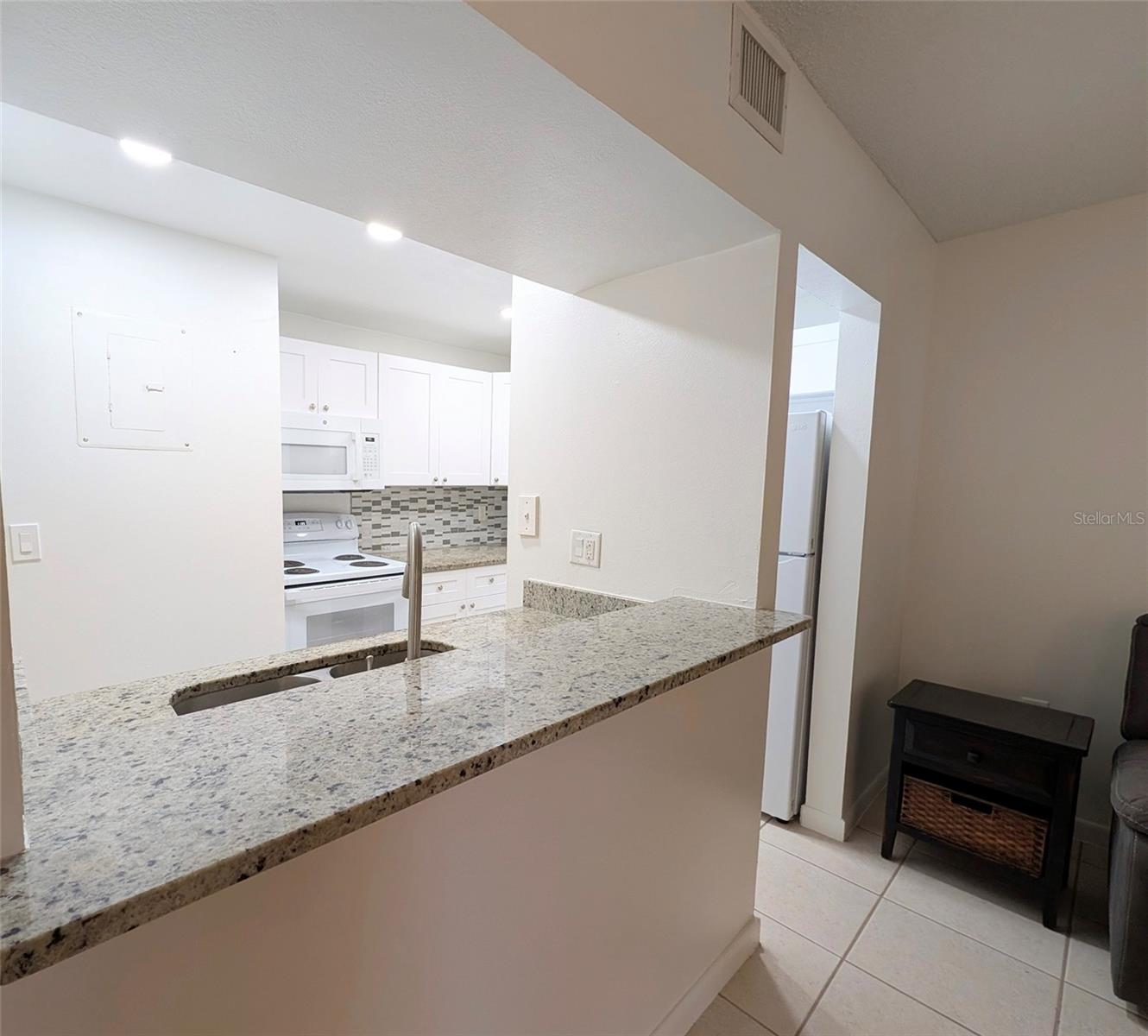 EDGEWATER CONDO APTS - Residential