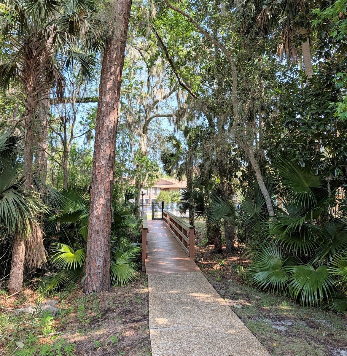 EDGEWATER CONDO APTS - Residential