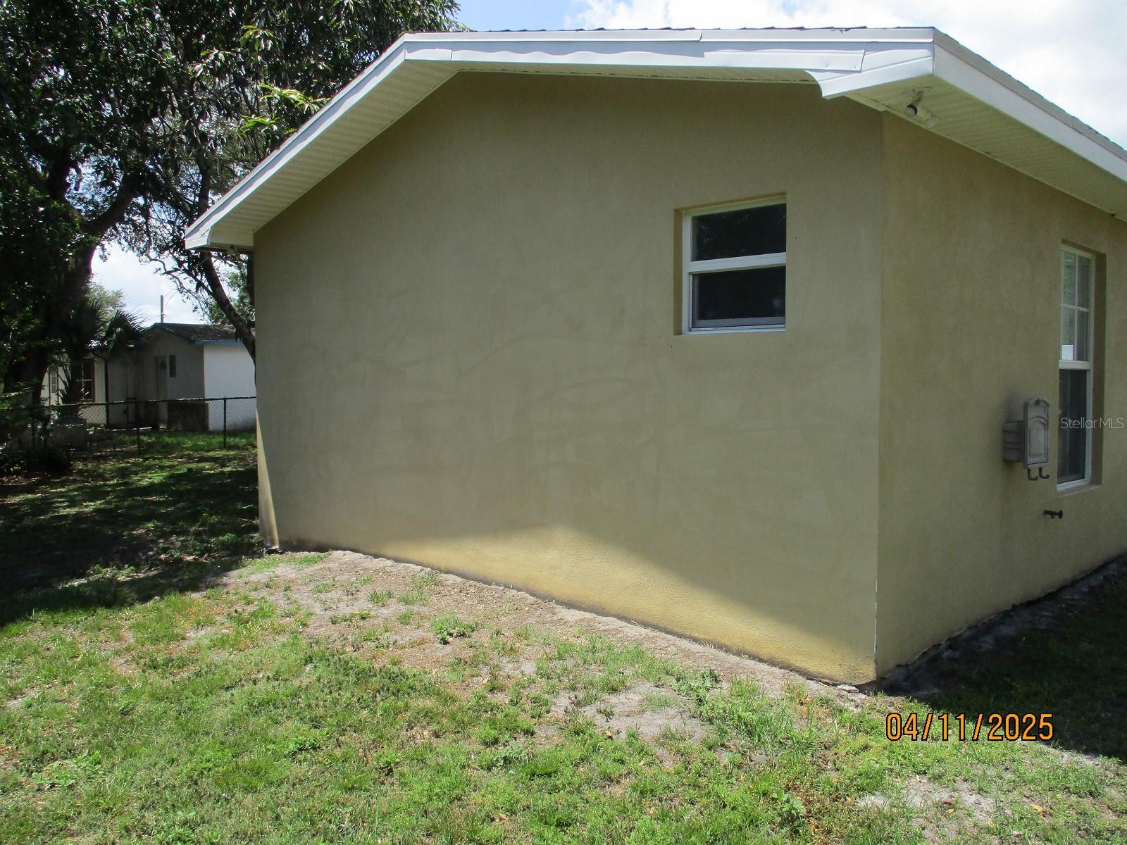 OKEECHOBEE ESTATES - Residential