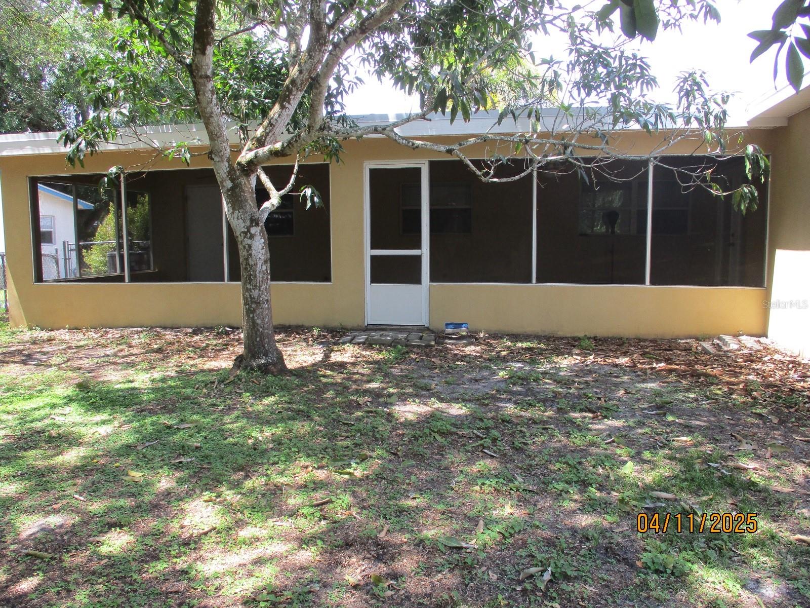 OKEECHOBEE ESTATES - Residential
