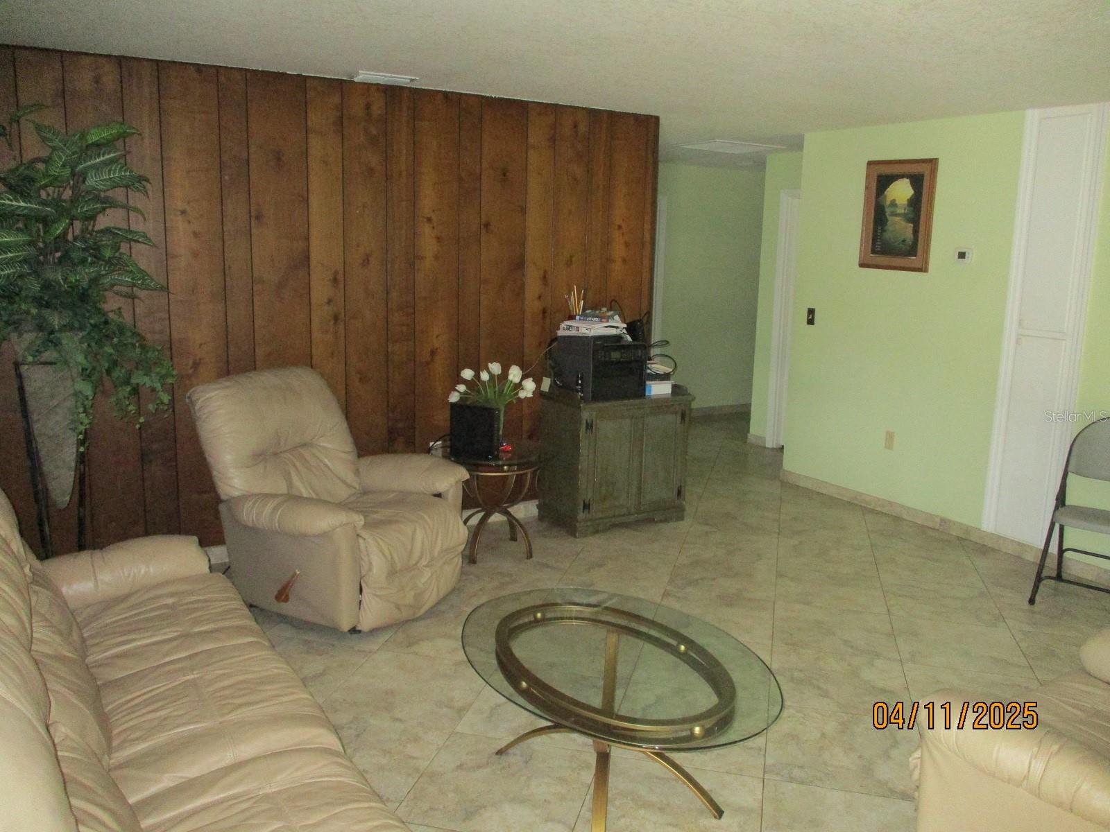 OKEECHOBEE ESTATES - Residential