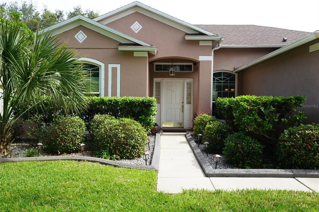 Photo of 8804 ABERDEEN CREEK CIRCLE, RIVERVIEW, FL 33569 (MLS # T3407560)